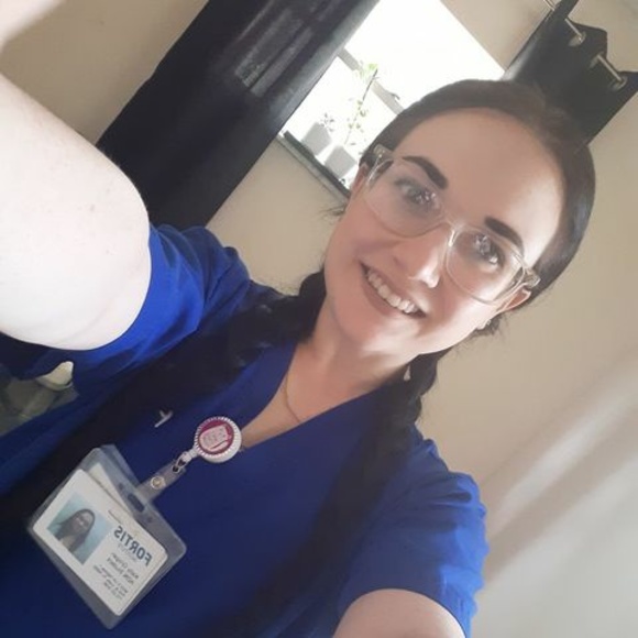 Meet your Posher, Kelly - Picture 1 of 1